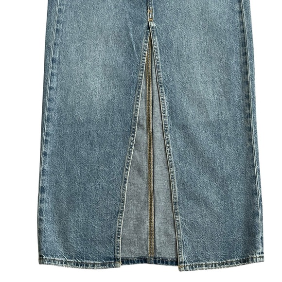 Levi’s Column Ankle Skirt Front Slit Women’s Size 24 Cotton
90s Style Versatile - Picture 5 of 11
